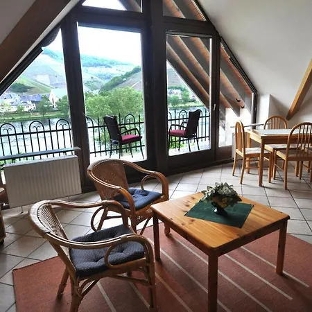 Casa vacanze Directly On The Banks Of The Moselle Merl